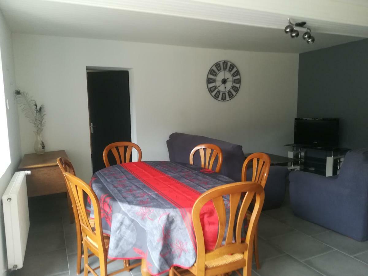 Maison A La Ferme Saint-Aubin-le-Monial Экстерьер фото