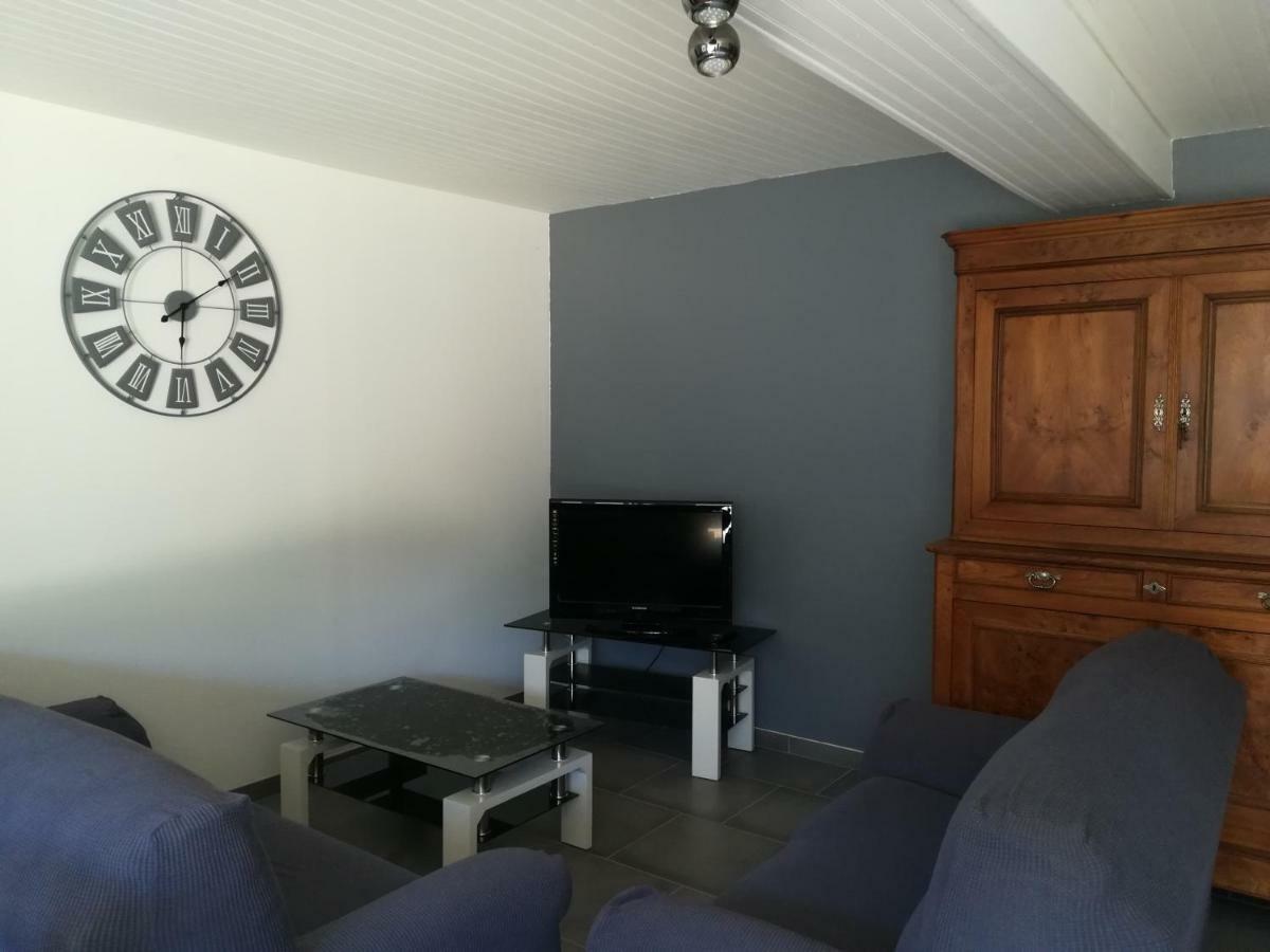 Maison A La Ferme Saint-Aubin-le-Monial Экстерьер фото